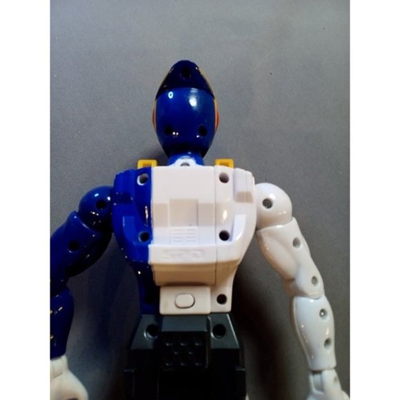 2002 Power Rangers‎ SPD White Ranger Action Figure - Needs Batteries (3d2) - Picture 3 of 3